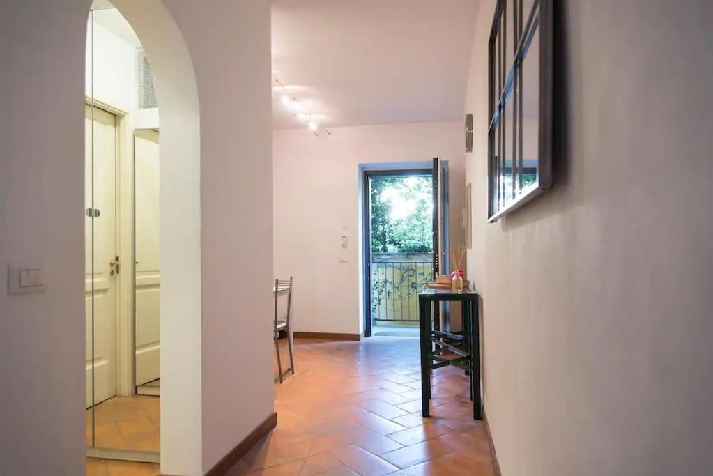 Hidden Retreat - Duomo Apartamento Milão Exterior foto
